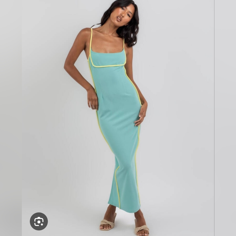 Here Comes The Sun Peppermint Bodycon Maxi Dress Blue Yellow Trim Size M NWT